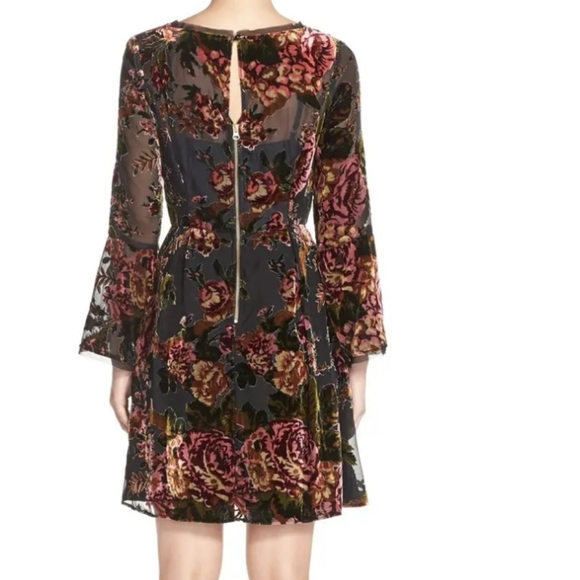 NWT Kut from Kloth Velvet dress with slip - Picture 2 of 7